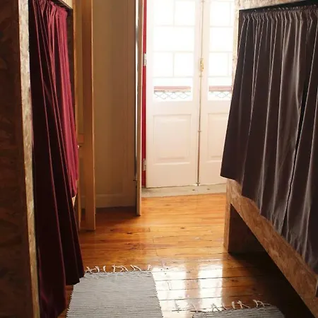 Casa Da Tocha Albergue *